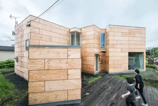 设计师竟用木方盒建造出漂亮的木屋- 天津纳盛木业有限公司